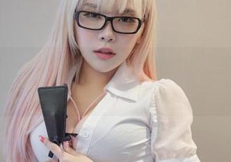 Dami(퀸다미)的圣诞雪夜图册，谁说免费就不能有品味呢？