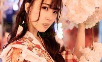 Feilin嗲囡囡 – 鱼子酱fish私拍图包：为啥油亮的作品最容易秒杀少女心？
