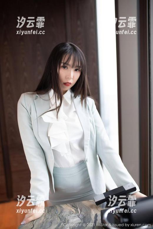 MiStar魅妍社-FoxYini孟狐狸 MiStar魅妍社 - 看!又一波FoxYini孟狐狸的粉色作品集更新了,居然有这种风格?