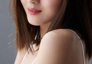 MiiTao蜜桃社 – 当美图遇上米琪MIKI，下载温柔带回家！