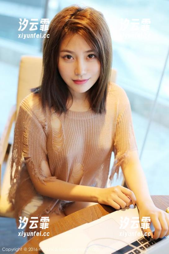 MyGirl美媛馆 - 王馨瑶yanni黑丝新照又来了，心里琢磨着，是不是个性又有那么点小心思呢