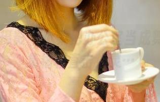 PANS摄影 – 小柔把办公室当成舞台，图集福利直击心灵…
