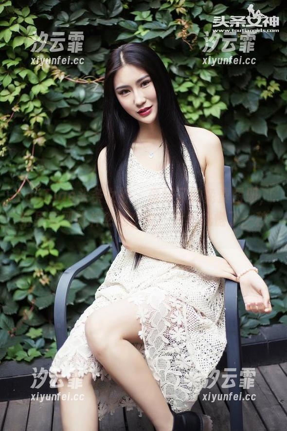 TouTiao头条女神-张梓然 TouTiao头条女神 - 说好了的免费图册,结果看到张梓然的少女,竟然恍惚了一秒。