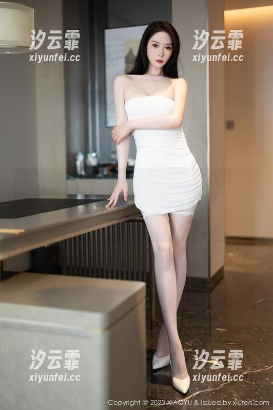 XIAOYU语画界 - 学姐王馨瑶yanni全套，原图偷跑进教室，哦不，这样一看题我算是更皮了吗？