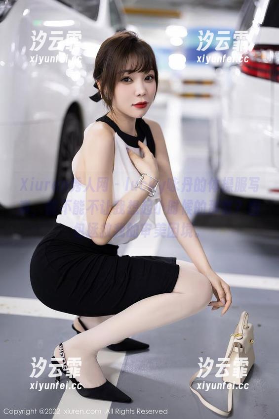 Xiuren秀人网-lucky咏丹 Xiuren秀人网 - lucky咏丹的体操服写真,能不能不让我想起小时候的那套?图包拯救我的审美困境。
