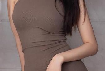 Xiuren秀人网 – 林文文谁不爱？短裤原图给出，更新一点刺激一下吧！