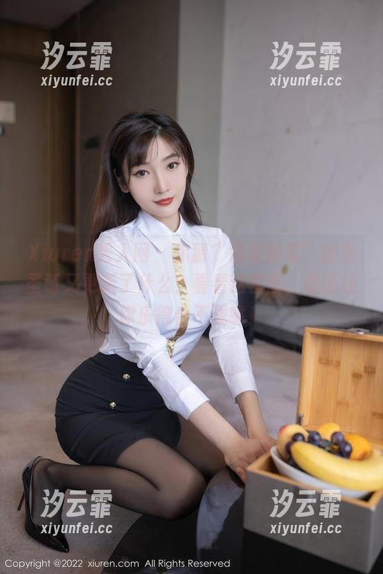 Xiuren秀人网 - 你猜“温柔的柔”此次圣诞又更新了什么？看看这套图，保证让你乐得合不拢嘴！