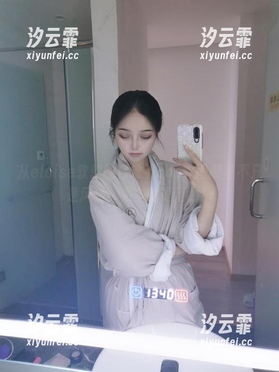eloise软软 从eloise软软的日常看cos,图册里不只是风格,更多的是活力!
