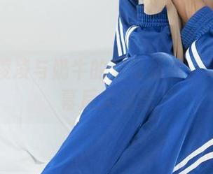 丽柜 – 凌凌与奶牛的温馨插曲：私房图片幕后大放送