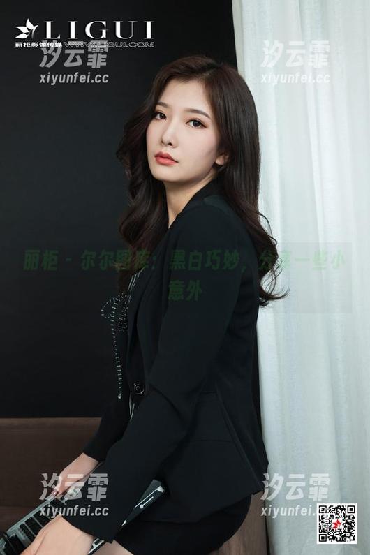 丽柜-尔尔 丽柜 - 尔尔图库:黑白巧妙,分享一些小意外