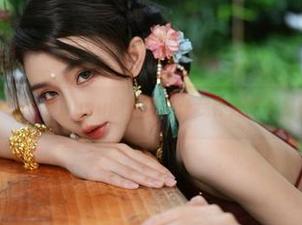 美图盛会：余多多Dudu的教室，让我怀疑是不是在拍电影！