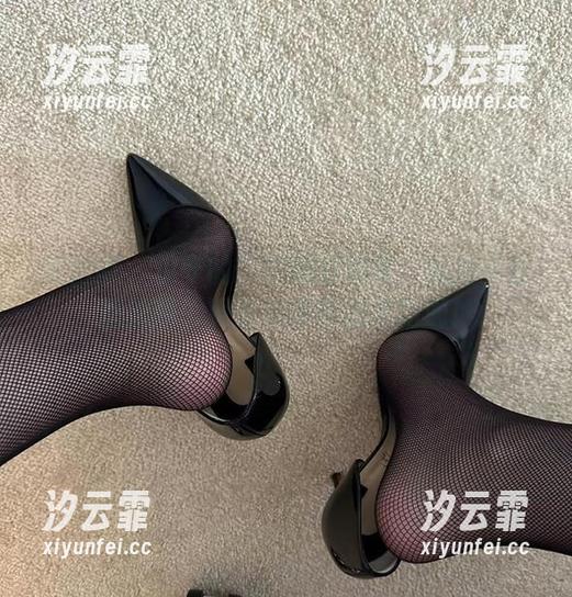 保守的二舅妈 微密圈 - 保守的二舅妈对镜说:私拍不止是拍照,更是和镜子心灵沟通!