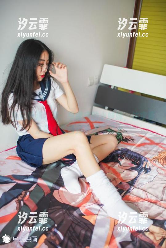 兔玩映画 兔玩映画图集:单眼皮的小妹妹,注定要从你心里撩到下载按钮上。