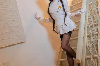 这就是“咬人小小兔”的原图，寂静前夜的一点意外