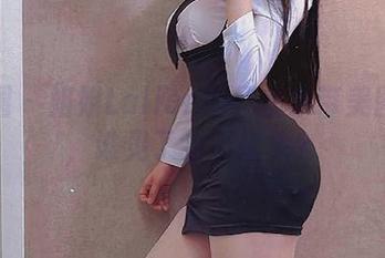 微密圈 – 姐姐Lalion的红丝吊带美图合集，谁见了会不摇头？
