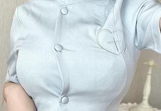 婚纱在这里：小仓千代w的写真如梦似幻