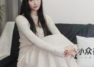 小众视觉 – 蓉蓉的泳装写真集——谁还敢说水是冷的？
