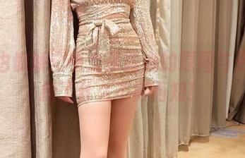 透明也傲娇：小女巫露娜的原图与更新遮掩了什么不得而知！