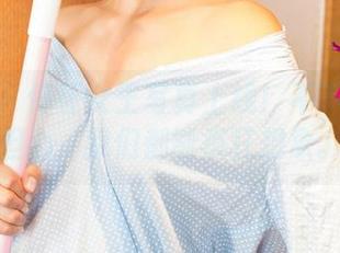 尤果网 – 佟蔓女王写真上线！不下载也别担心，我们都能疯狂想象。