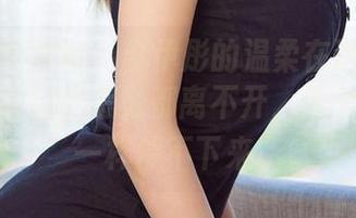 尤果网爱尤物 – 赵伊彤的温柔在这一包图里，我的目光怎么都离不开，像个小虫子一样停不下来。