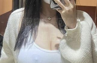 微密圈 – 从原图窥探是可馨耶的“今天的视角”，谁说直白就没有意思？