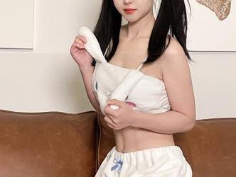 探访晕崽Zz浴缸梦：免费的作品，好戏在后头