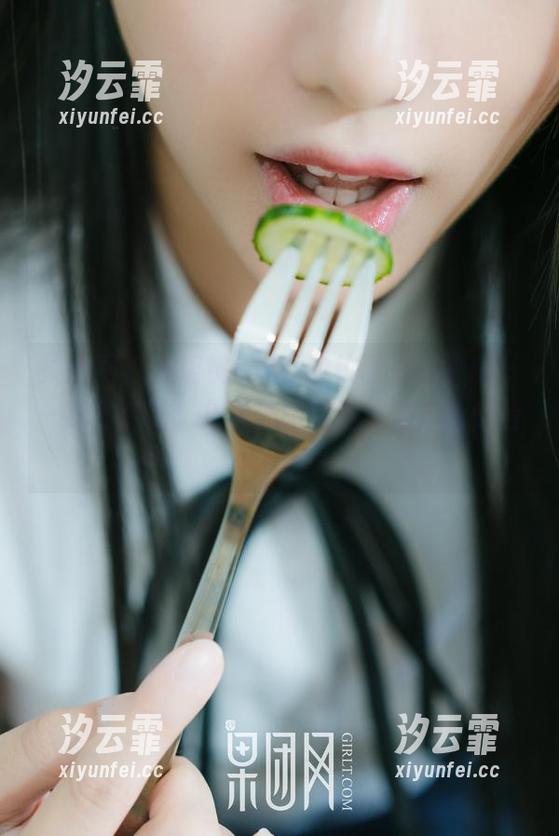 果团网 - 在蜜桃Q妹儿的校园里找快乐——剪贴剪贴，免费美图就这块地方给你捡了！