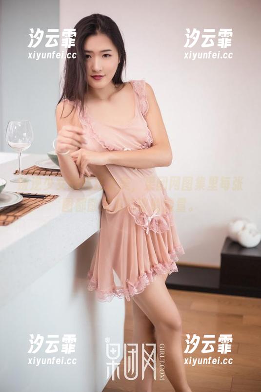 叛逆少女的疯狂之美，果团网图集里每张图都散发着抗议的能量。