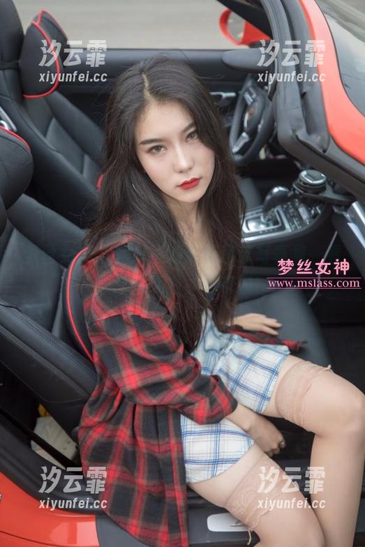 梦丝女神 - 魏婷婷的最新吊带写真集，看那丝丝缕缕，真有趣！