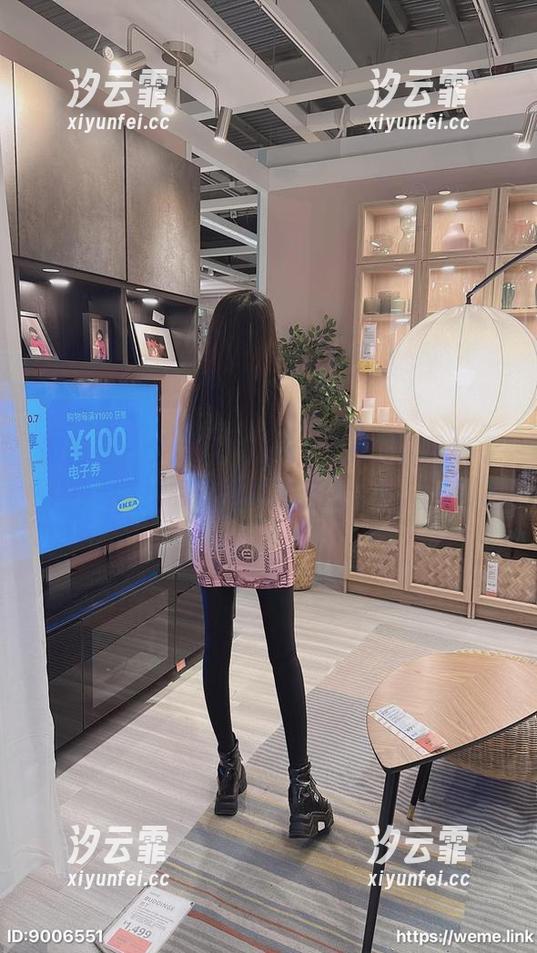 微密圈 - 梦露veronica又来了，最新写真抢眼和服倒是无心插柳。