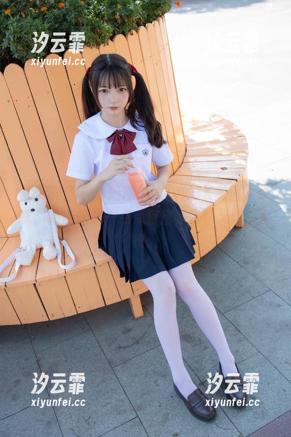 森萝财团-小奶糕Milky 森萝财团 - 小奶糕Milky的JK美图大分享,精选出的一点点特别,奇怪又让人愉快。
