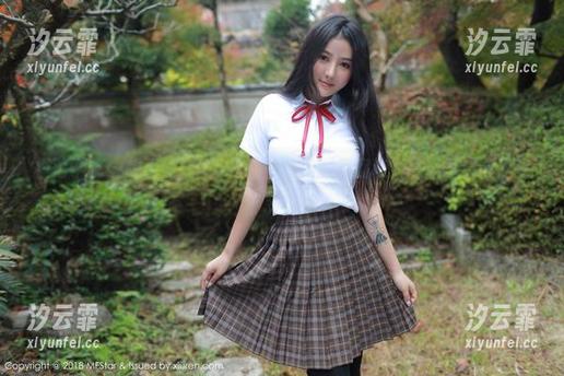 模范学院 - 想看鲍妮boonie在体操服里翻滚？高清图包等你来领！