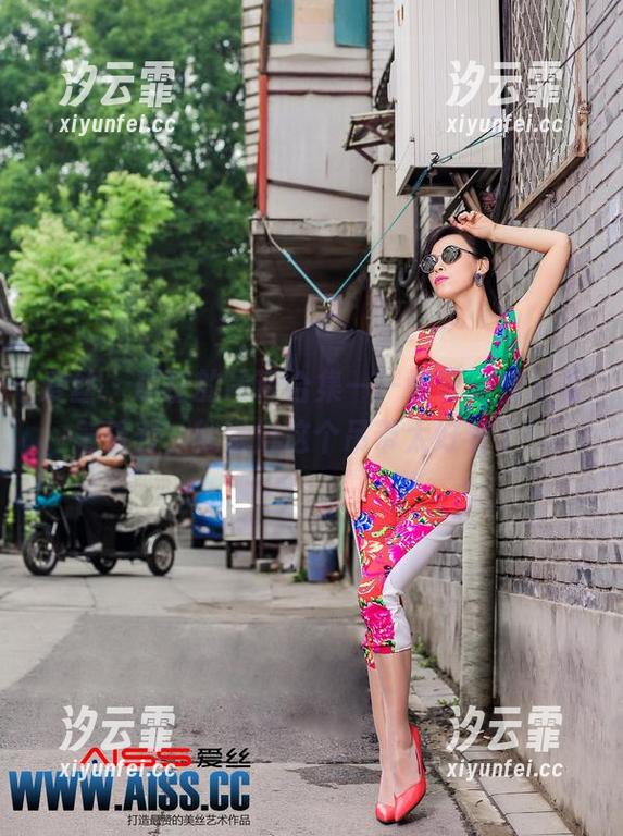爱丝 - 瑶瑶的吊带合集——好吧，我又看着看着，就觉得这个吊带太好看了！