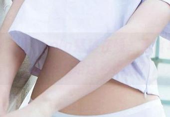 爱尤物 – Angela楚楚在线，香食写真，谁又能抗拒这种诱惑？