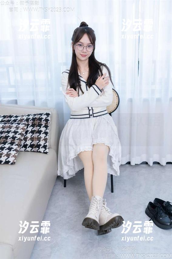 甜予摄影-思思 甜予摄影 - 每一组双人写真都能让人咂舌,思思的美图真难得
