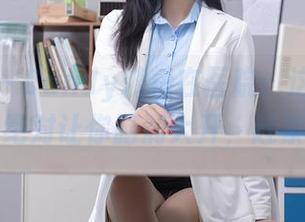秀人网 – Candy糖糖在医院：这护士的作品集绝对让你脑洞大开，赶紧下载！