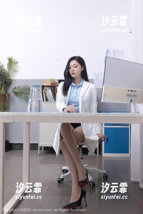 秀人网-Candy糖糖 秀人网 - Candy糖糖在医院:这护士的作品集绝对让你脑洞大开,赶紧下载!