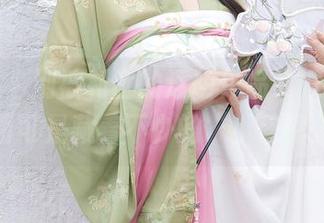 秀人网 – 别被利世的透明作品给欺骗了，里面可是藏着不少的“小确幸”！