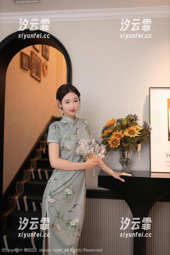 秀人网-周美美alicia 秀人网 - 周美美alicia说,高跟鞋让她的美图更“高“一筹,呵,任性吧。