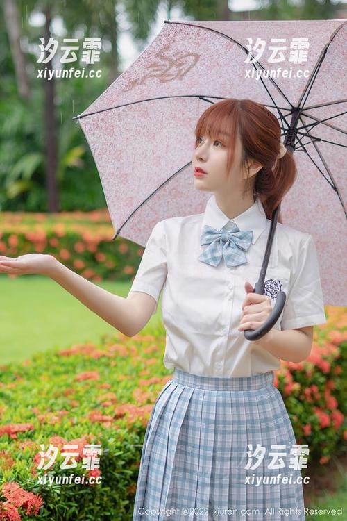秀人网 - 找不到黑色的理由？子纯儿Annie提供免费资源来排解