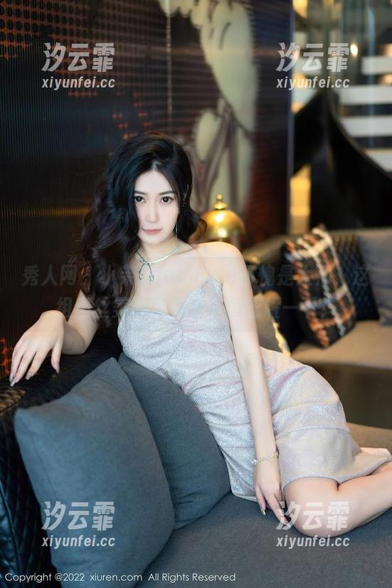 秀人网-小茉莉jasmine 秀人网 - 小茉莉jasmine不愧是大师,这组肉丝美图得跟朋友们炫耀一下!