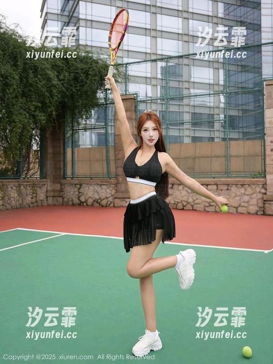 秀人网 - 被小魔女奈奈的短裙吸引了，原图下载处找到了新生机！