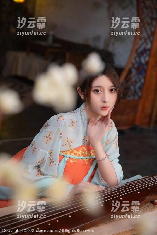 秀人网 - 尤Una娜的‘妹妹’最新图集，悄悄戳进你的心房，别闪躲！