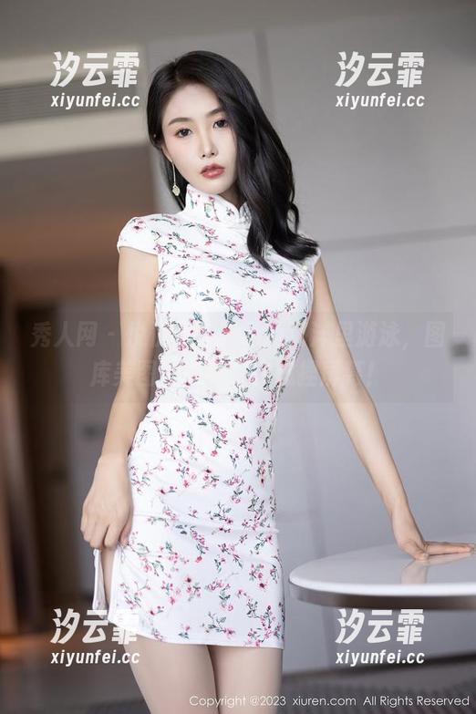 秀人网 - 悦悦姐在黑色的海洋里游泳，图库美图高清到让你想捏屏幕！