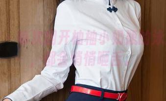秀人网 – 每次翻开柚柚小奶瓶的泳池图集，都会悄悄咂舌。