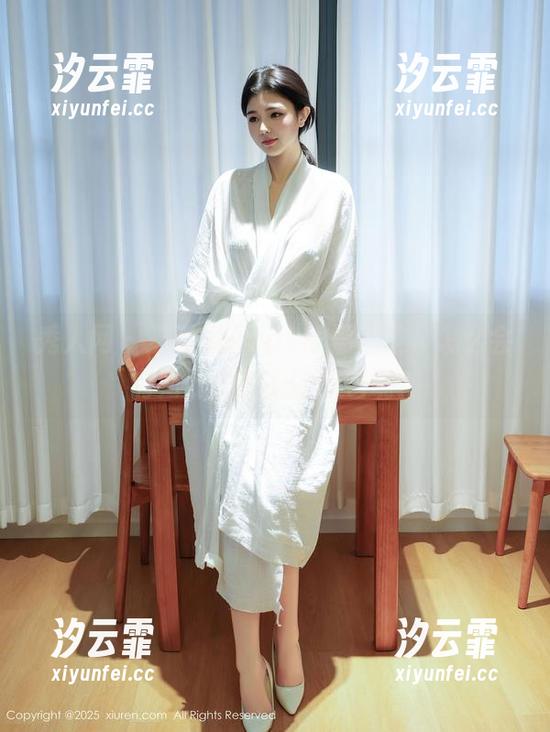 秀人网 - 王乔恩Abby的黑色控，怎么会有如此无圣光的图包呢？