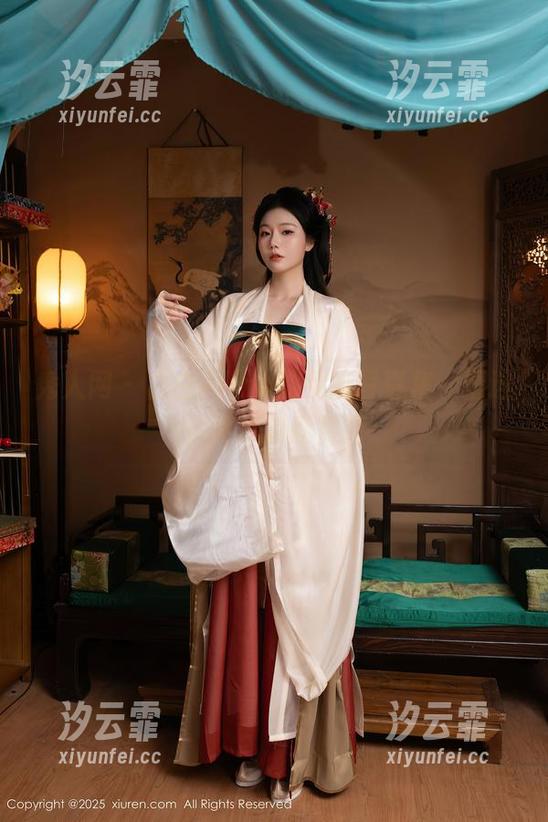 秀人网-白白Alina 秀人网 - 白白Alina的女友写真集,精选片段赶紧欣赏吧