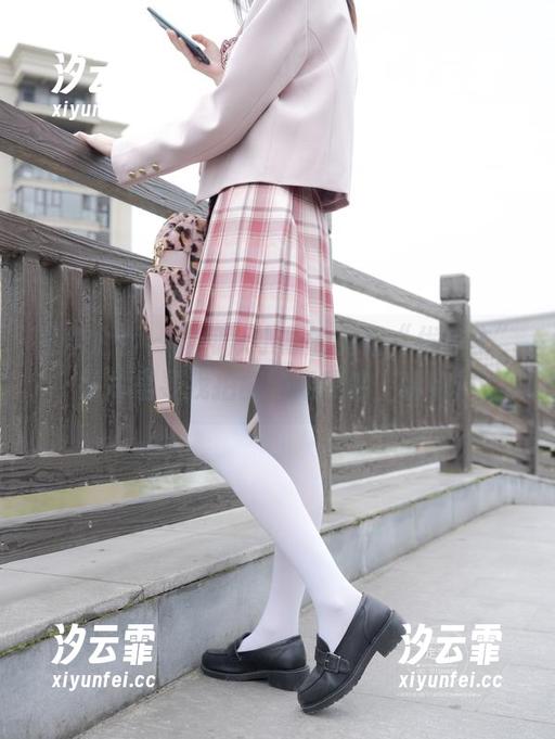 紧急企划-小恩 紧急企划 - 如何从小恩的免费“优等生”照片里寻找拍圈的新灵感,哈哈!