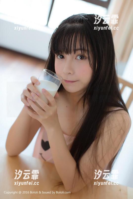 菠萝社-柳侑绮Sevenbaby 菠萝社 - 柳侑绮Sevenbaby的空姐美图,光影交错中难免多了几分异样情愫,嘿嘿。
