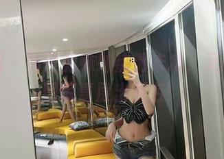 微密圈 – 葛征的妹妹热情未减，无圣光套图惊喜层出不穷！